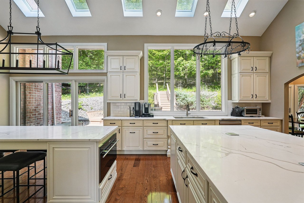 559 Normandy Ct