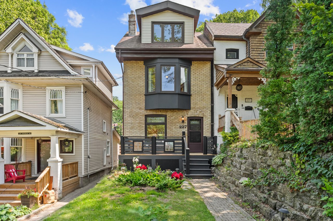 227 Waverley Rd