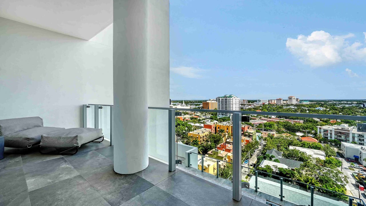 605 Gulfstream, Unit 12, Sarasota, FL, 34236