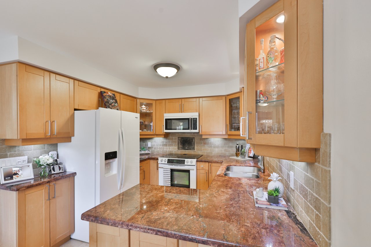 3316 Flower Patch Crt