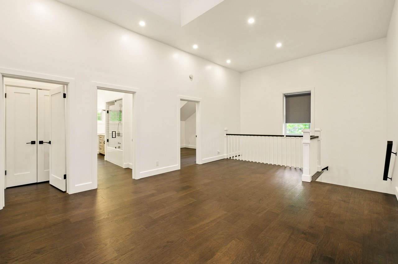 39 TODHOLM DRIVE