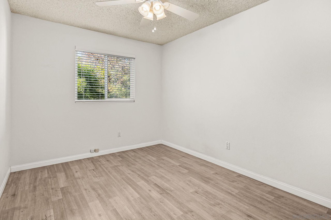 7779 Camino Glorita San Diego, CA 92122