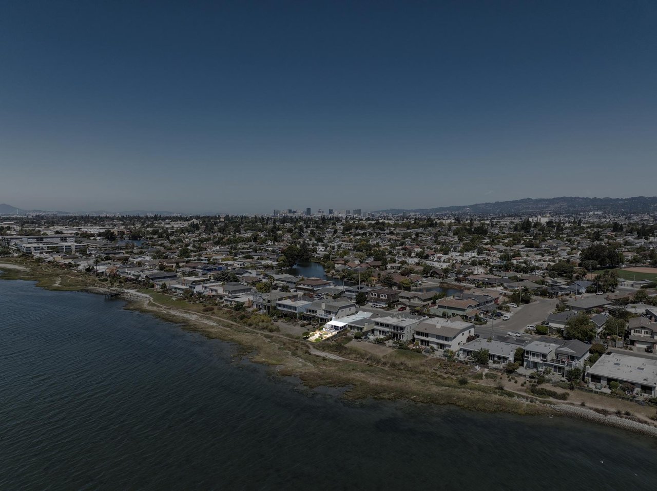 2916 Bayview Drive, Alameda, 94501