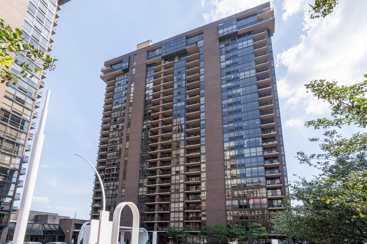241 S 6th St #209