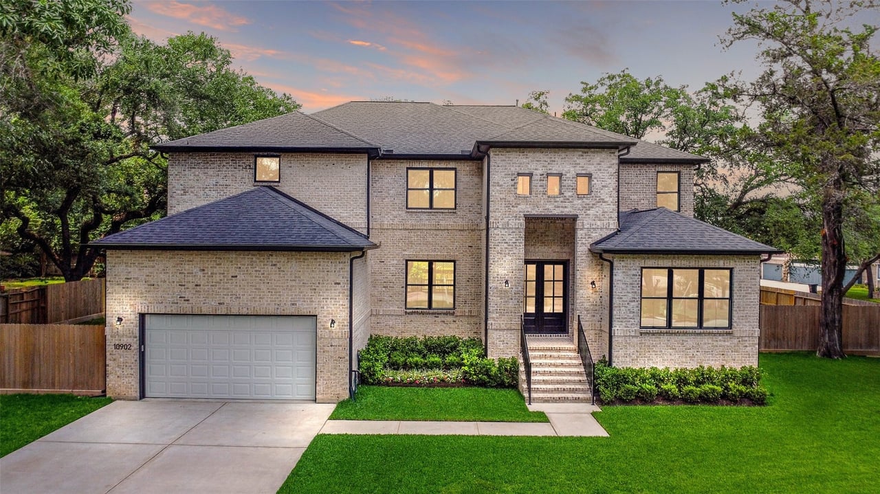 10902 Britoak Ln