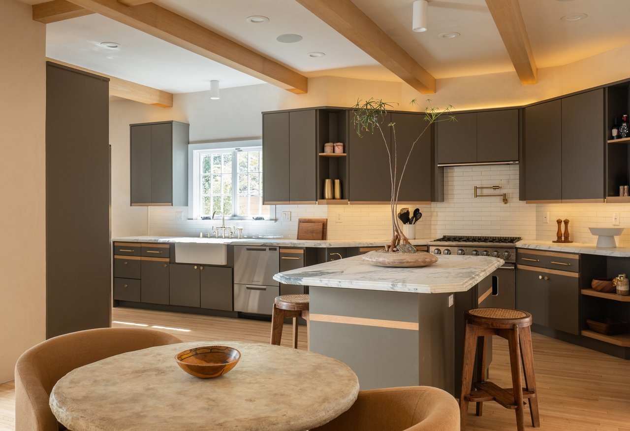 330 N Arden Blvd, Hancock Park