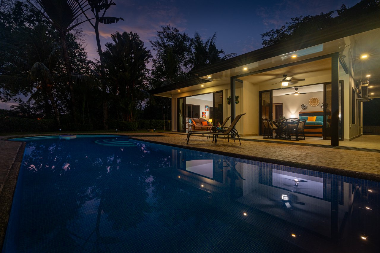 Breathtaking Ocean Sunset Views at Casa Iona, Ojochal