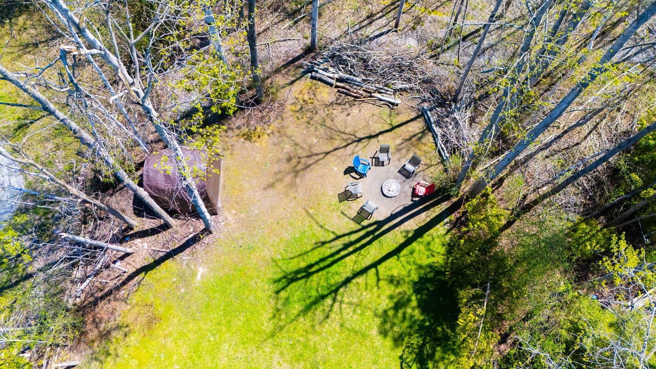 4 Pinewood Boulevard