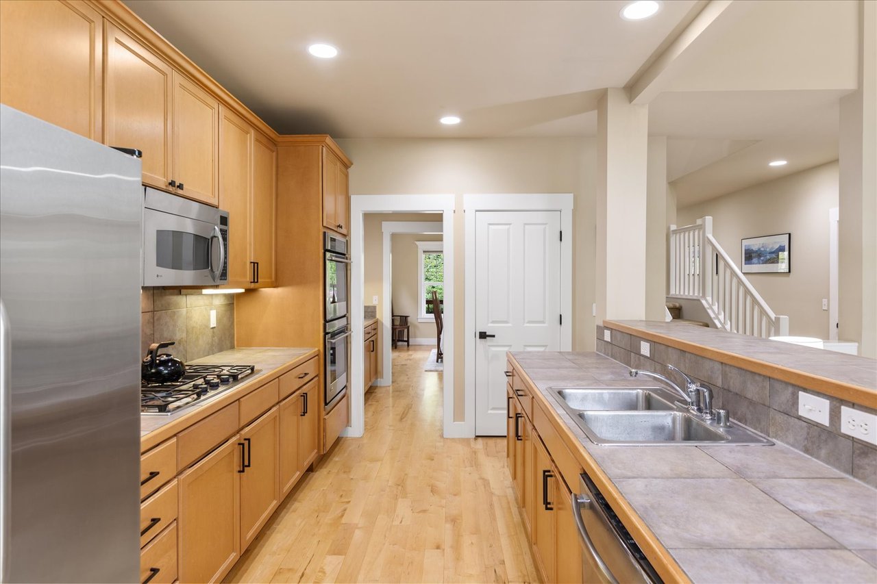 15233 273rd Drive NE