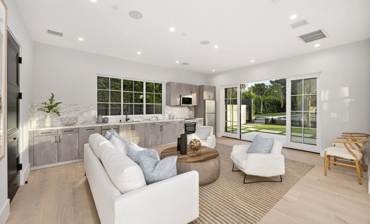20511 Wells Drive