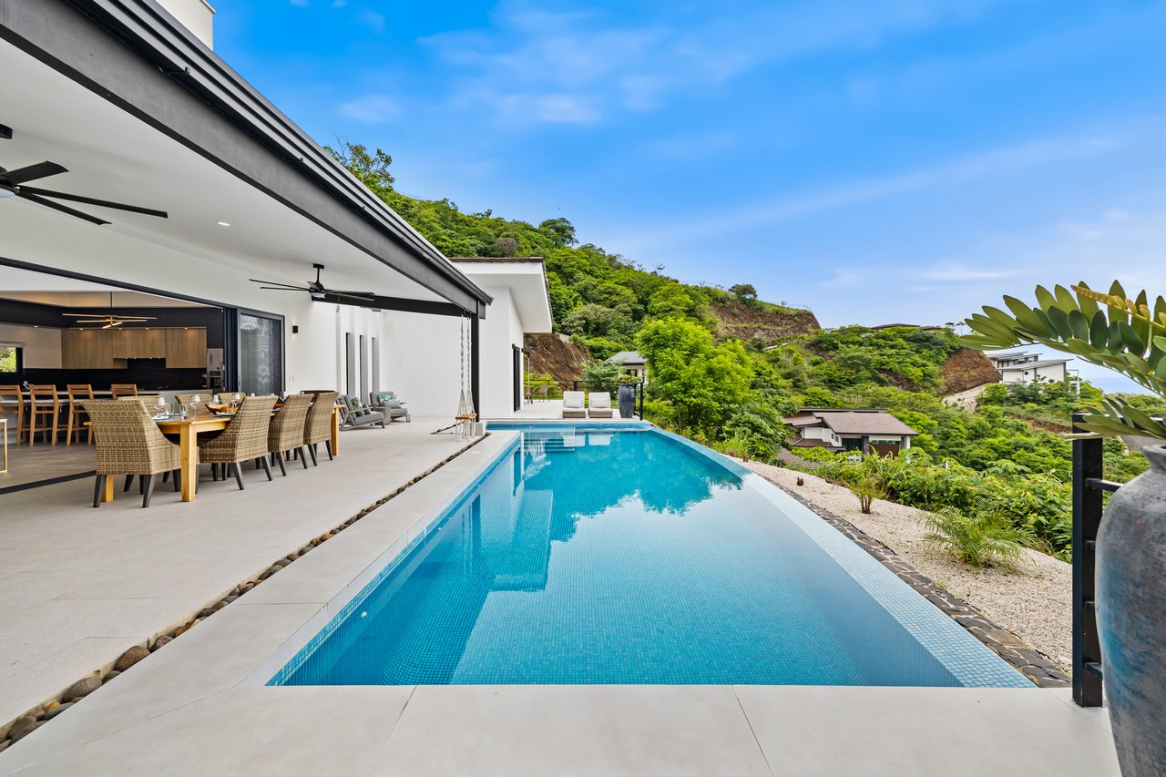 Villa Cielo | Luxury Ocean-View Estate with Smart Tech & Guest Casita in Mar Vista, Flamingo