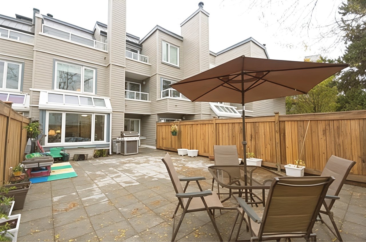 5025 Sanders St, #106