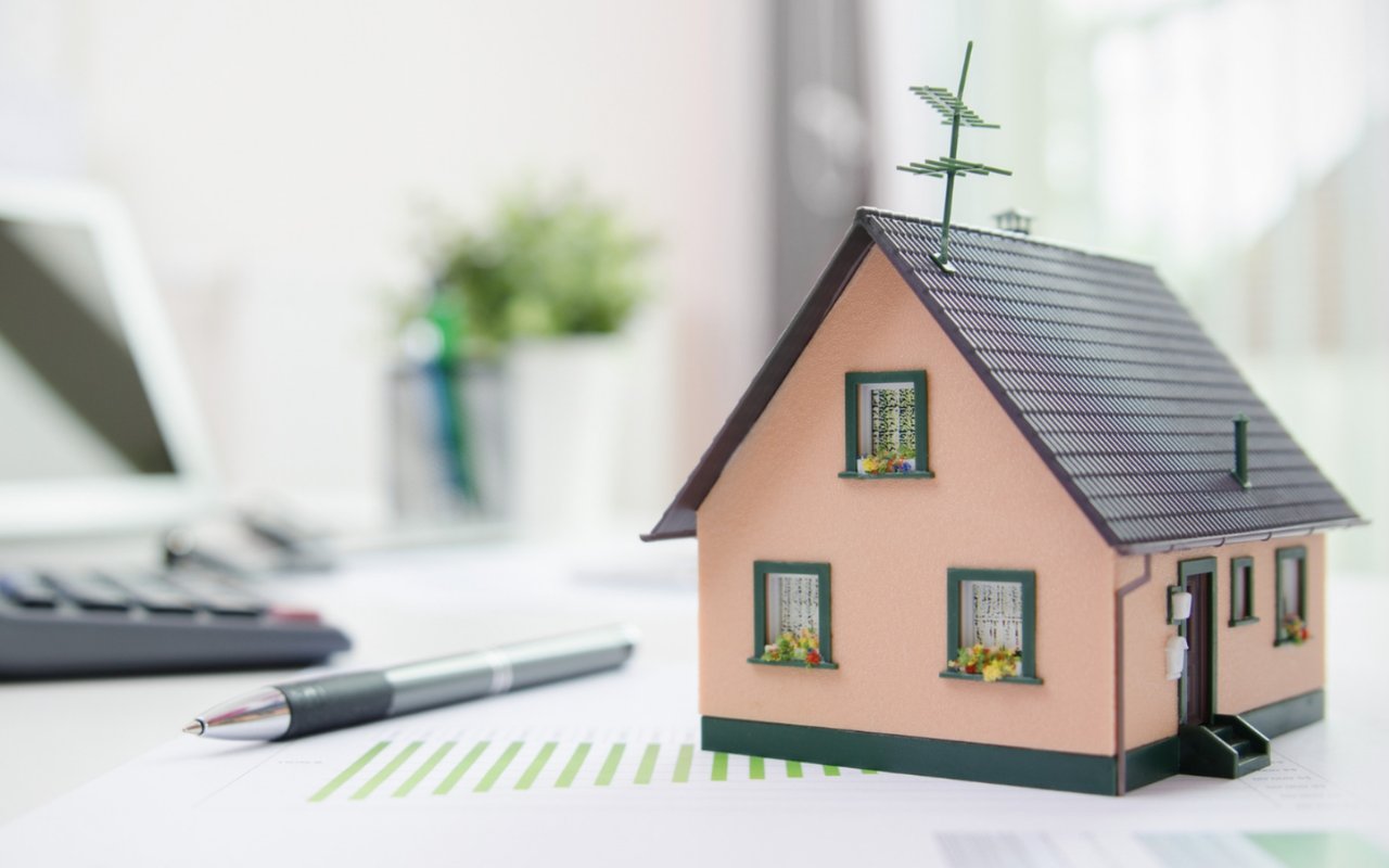 Can You Afford A Home If You Have Student Loan Debt?