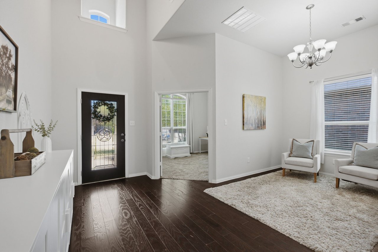 2687 Costa Mesa Drive