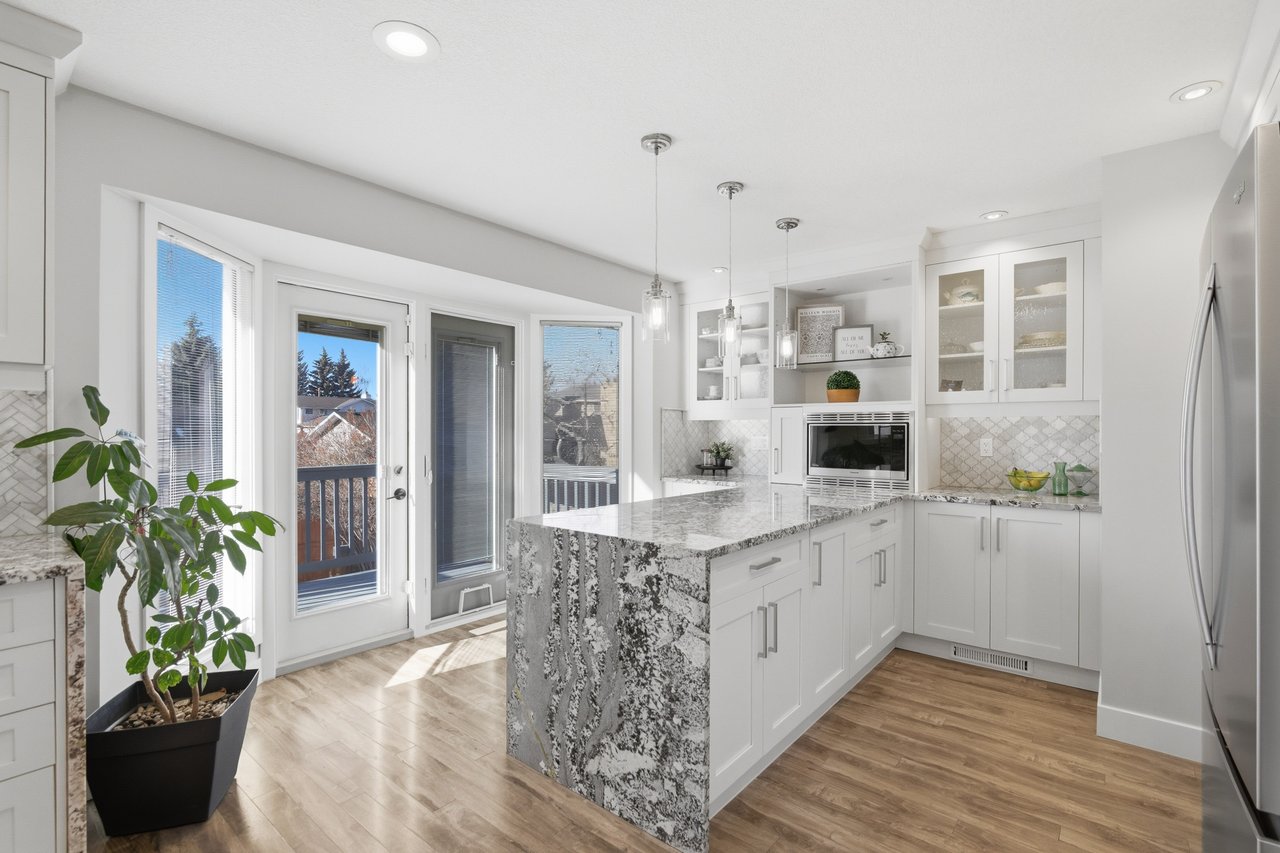 88 Woodfield Crescent SW