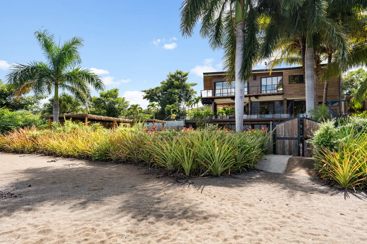 The Sanctuary | Breathtaking Oceanfront Luxury Gem