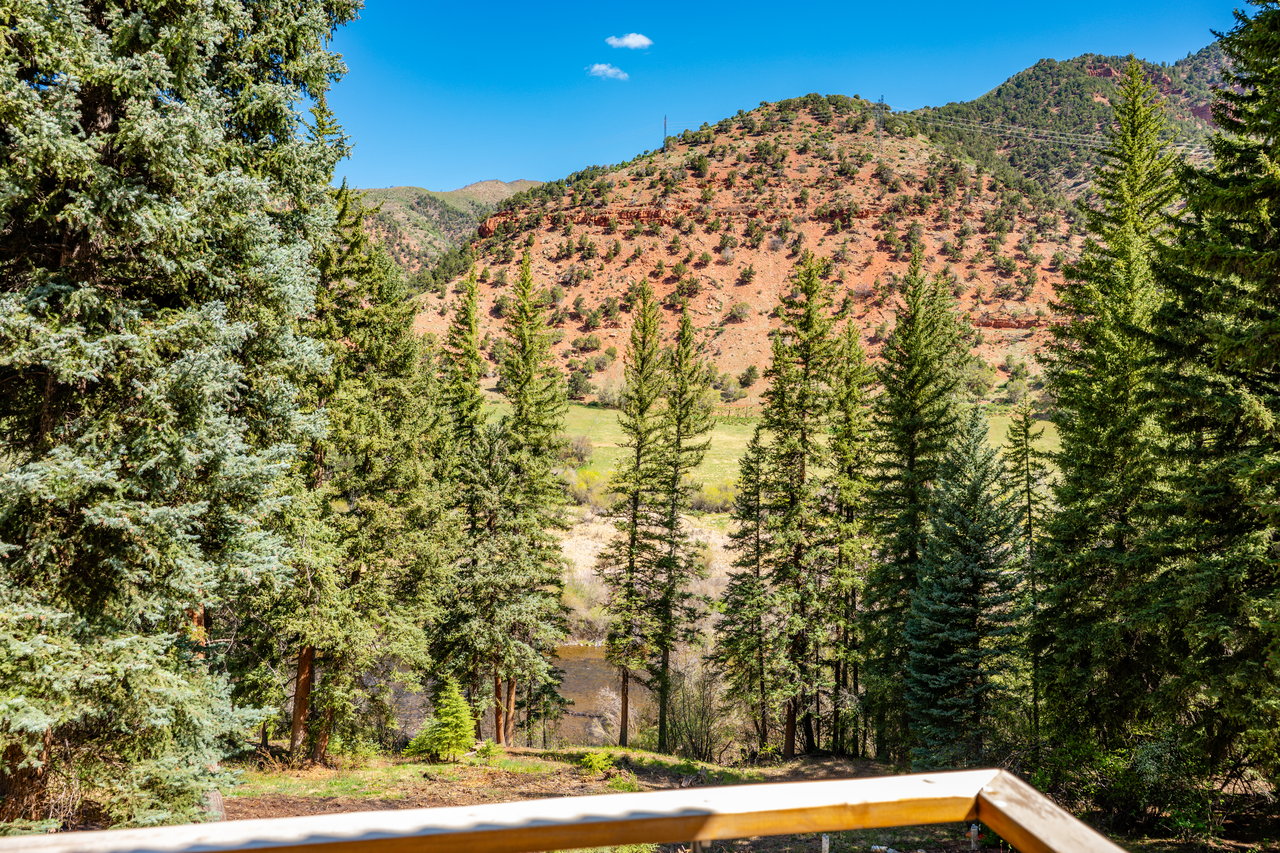 Colorado Lifestyle Awaits