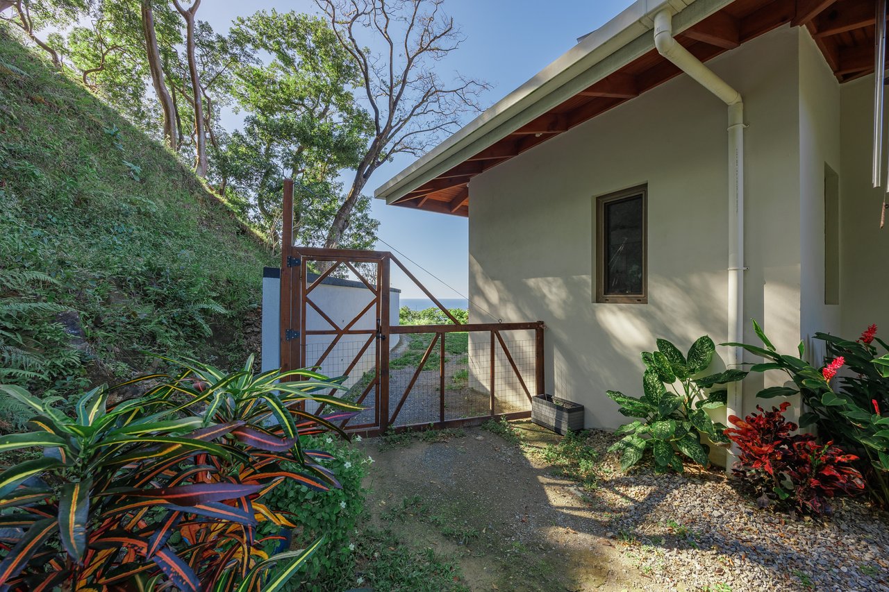 Lawson Rock at Its Finest Lot 30