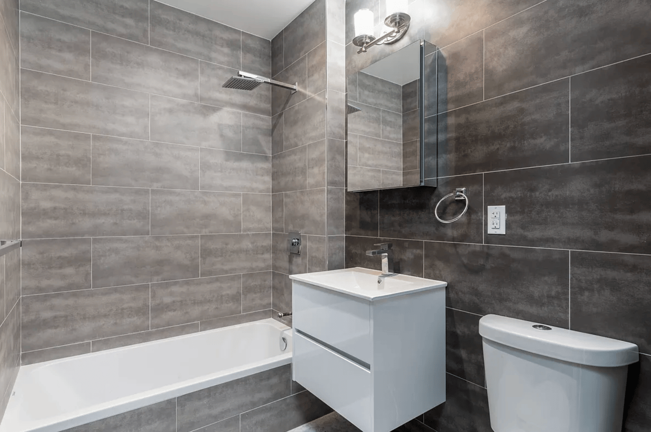 941 Washington Ave #310