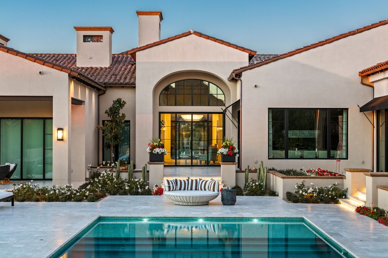 10927 E Windgate Pass Drive, 1519