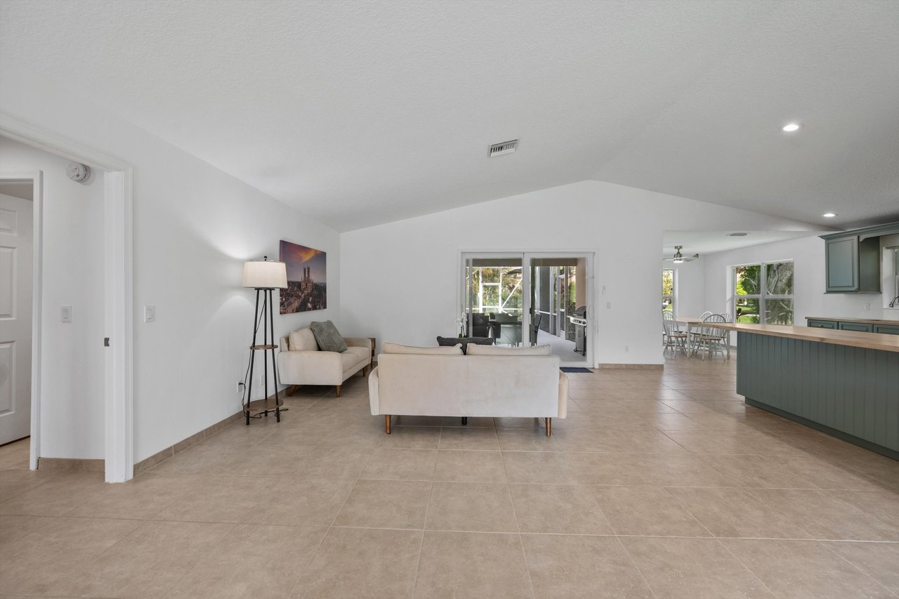 3287 Grande Road