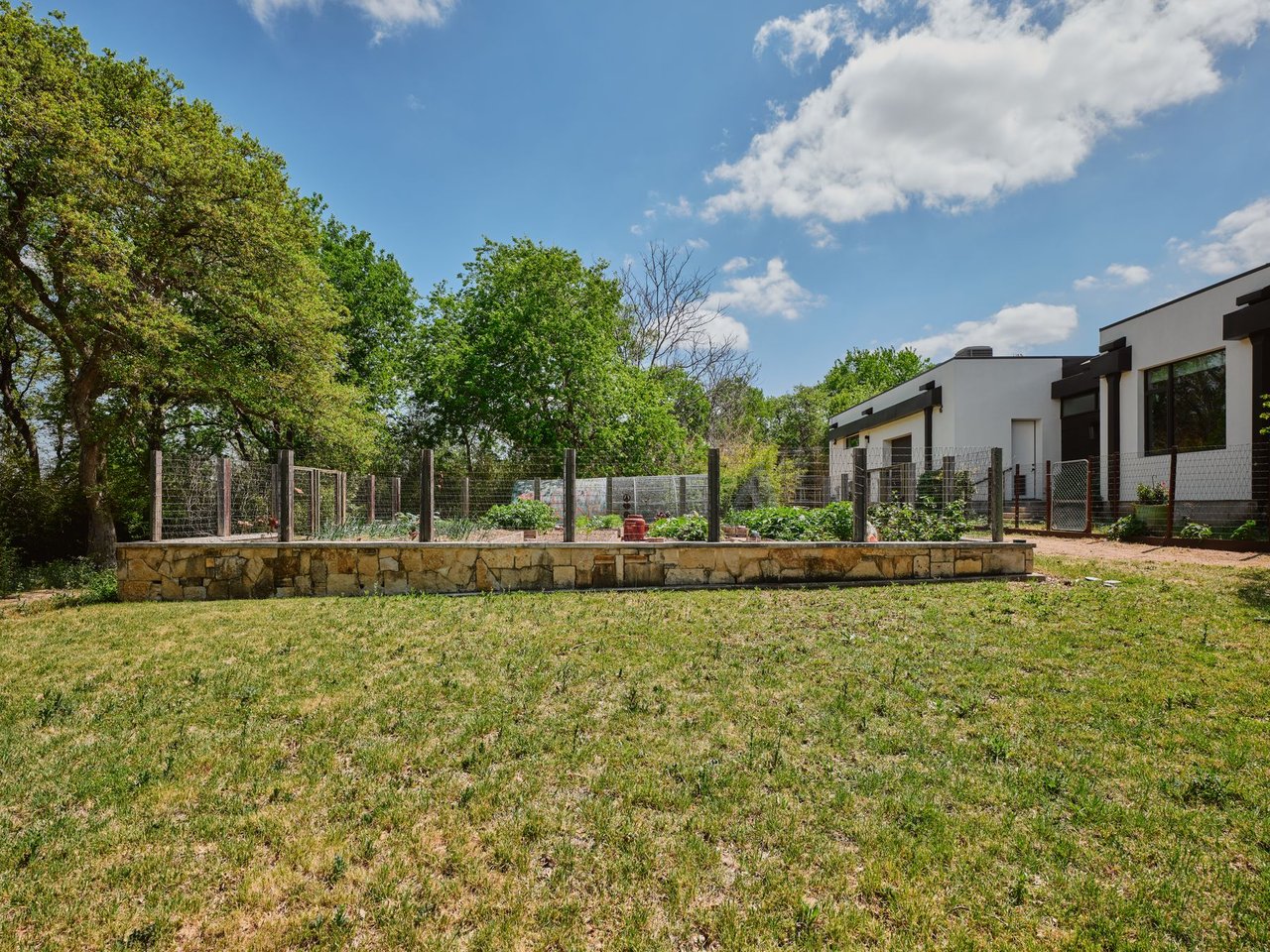 The Lake View Modern Garden Estate