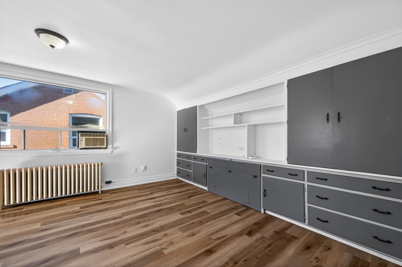 Beautifully Renovated Upper-Unit