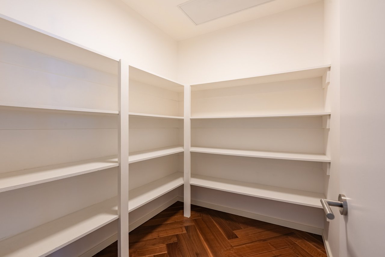 Suite 5302- 180 University Avenue