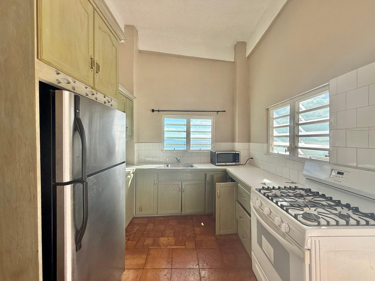 623 3 Bedrooms-Cane Garden Bay