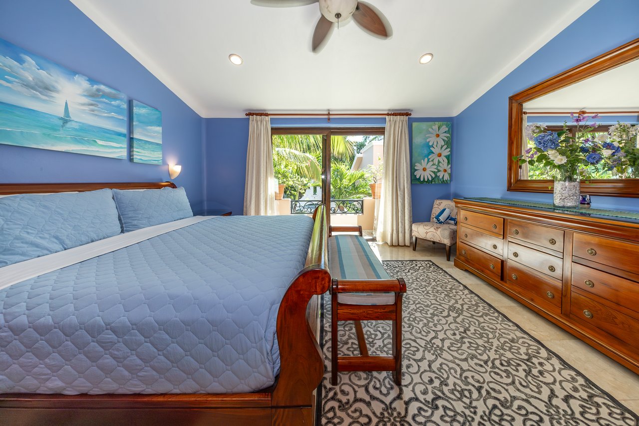 Villa Orquídea Puerto Aventuras | Golf-Front Luxury Estate