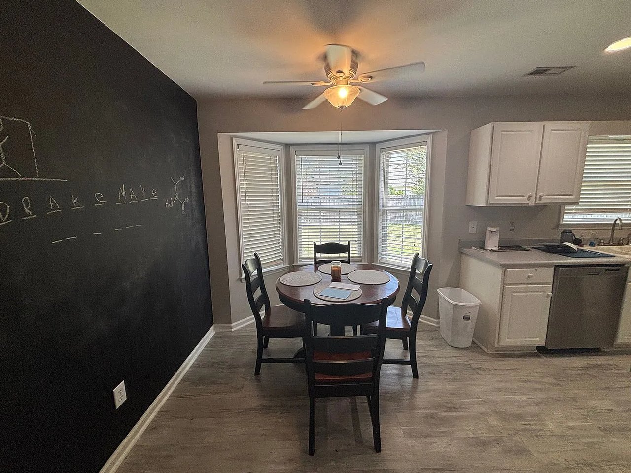 1203 Maple Ridge Rd