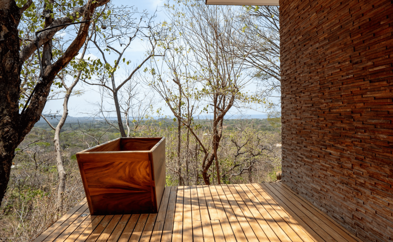 Casa Alta - Las Ventanas - Modern Tropical Oasis