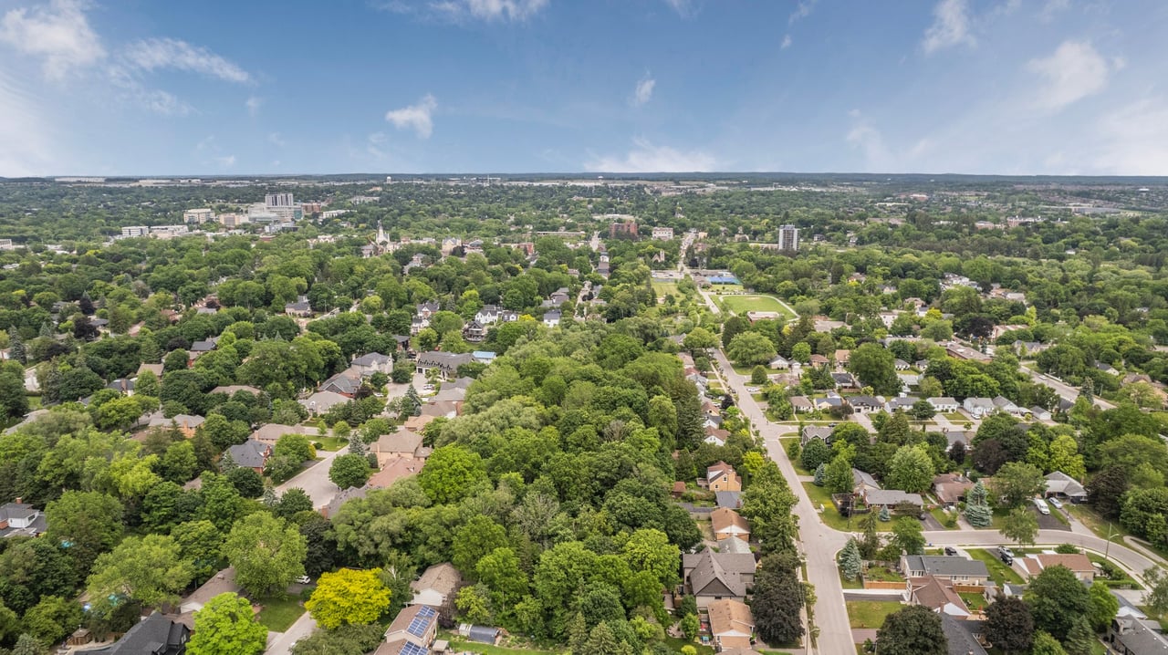 210 Richard Avenue, Newmarket