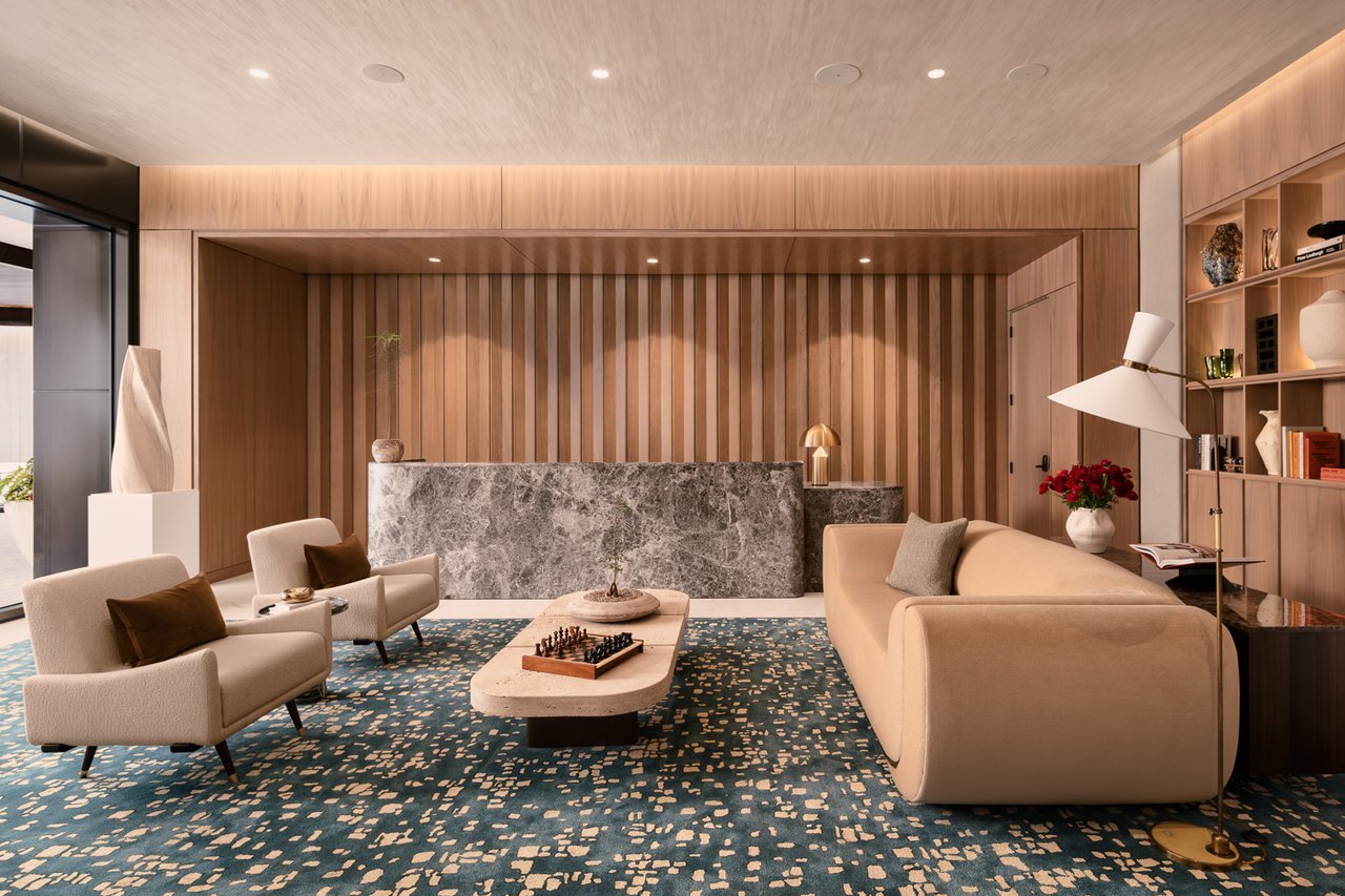 9900 S Santa Monica Blvd Unit: 2D