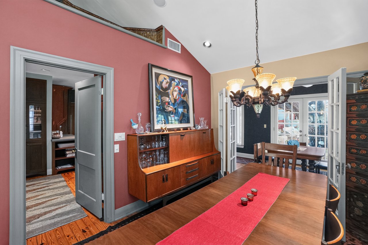 South Congress Luxury Compound for Lease