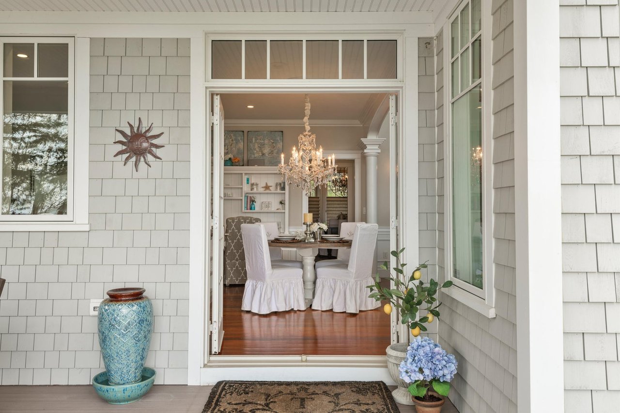 373 Lower Flying Point Road, Freeport