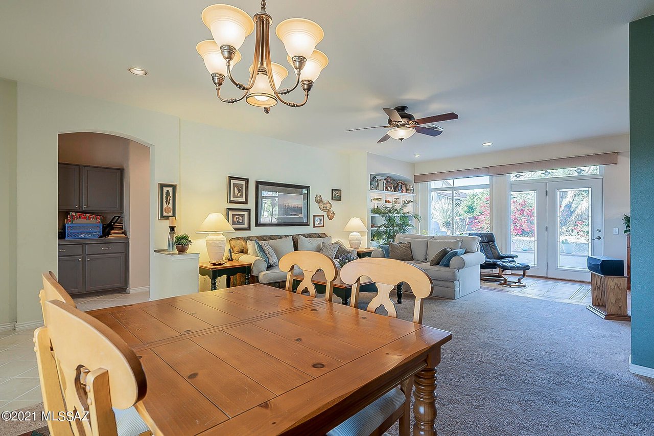 1345 E Royal Ridge Dr