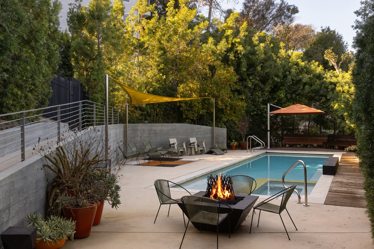 3580 Multiview Dr, Hollywood Hills