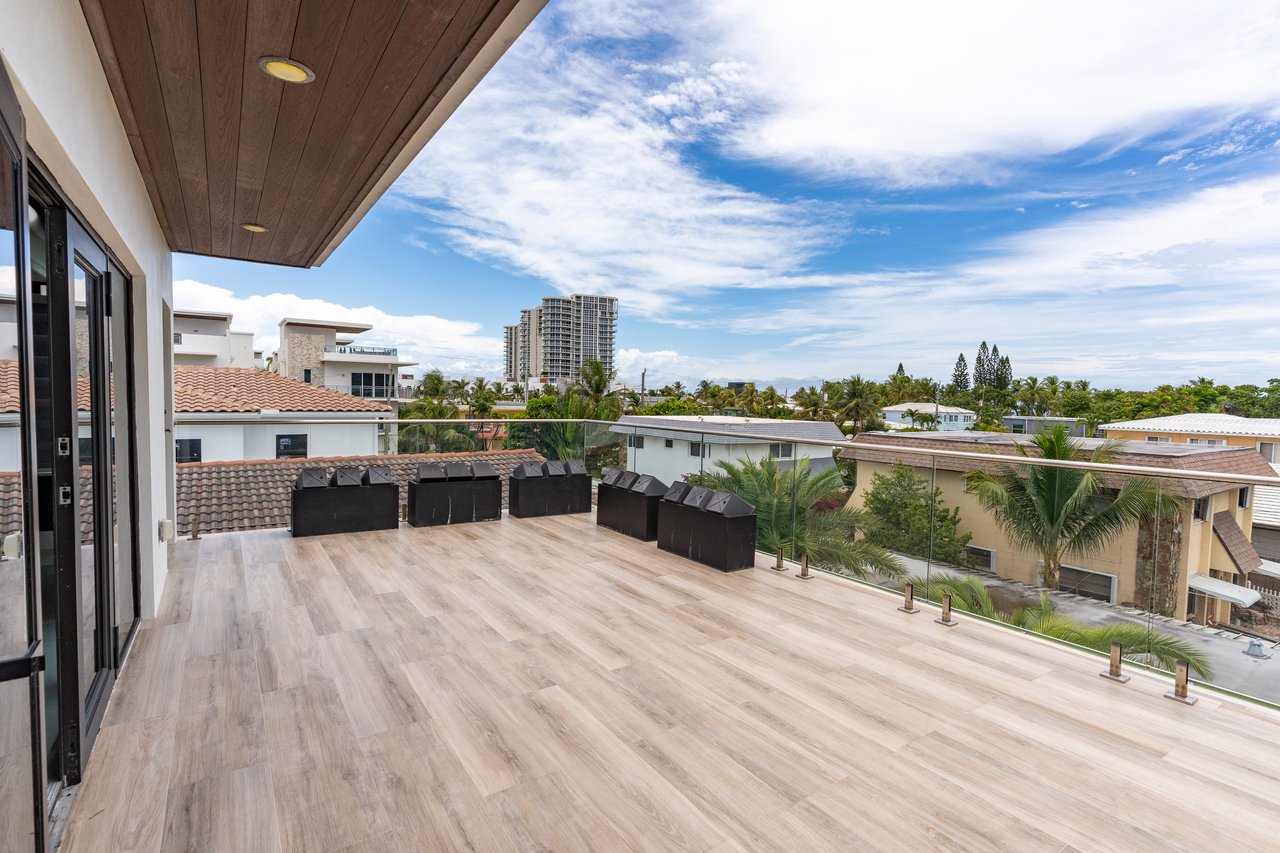 5601 N ocean