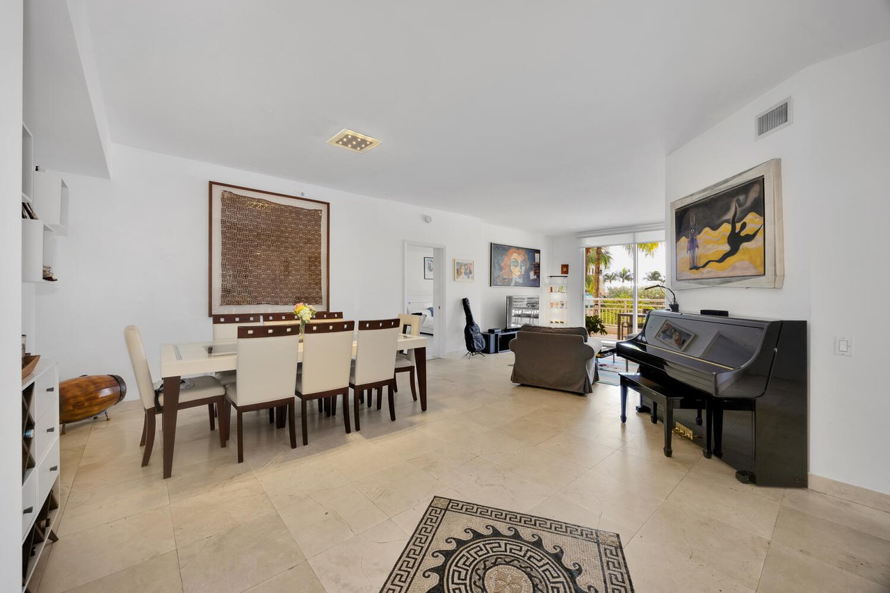 Spacious Rental in Brickell Key