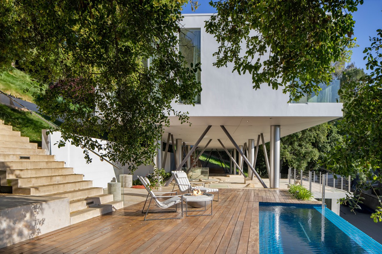 9727 Oak Pass Rd, beverly hills