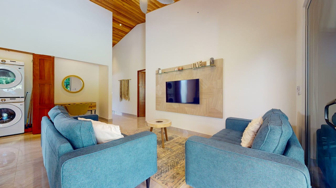 Turnkey 2-Bedroom Rental Property in a Private Community – Prime Investment Opportunity in Costa Rica!