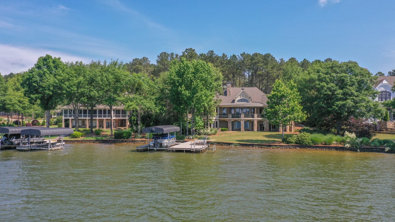 Luxury Homes at Lake Oconee