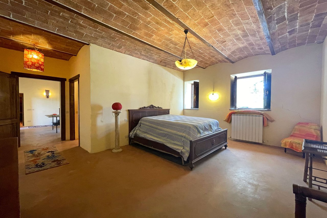 CASALE SANDRA