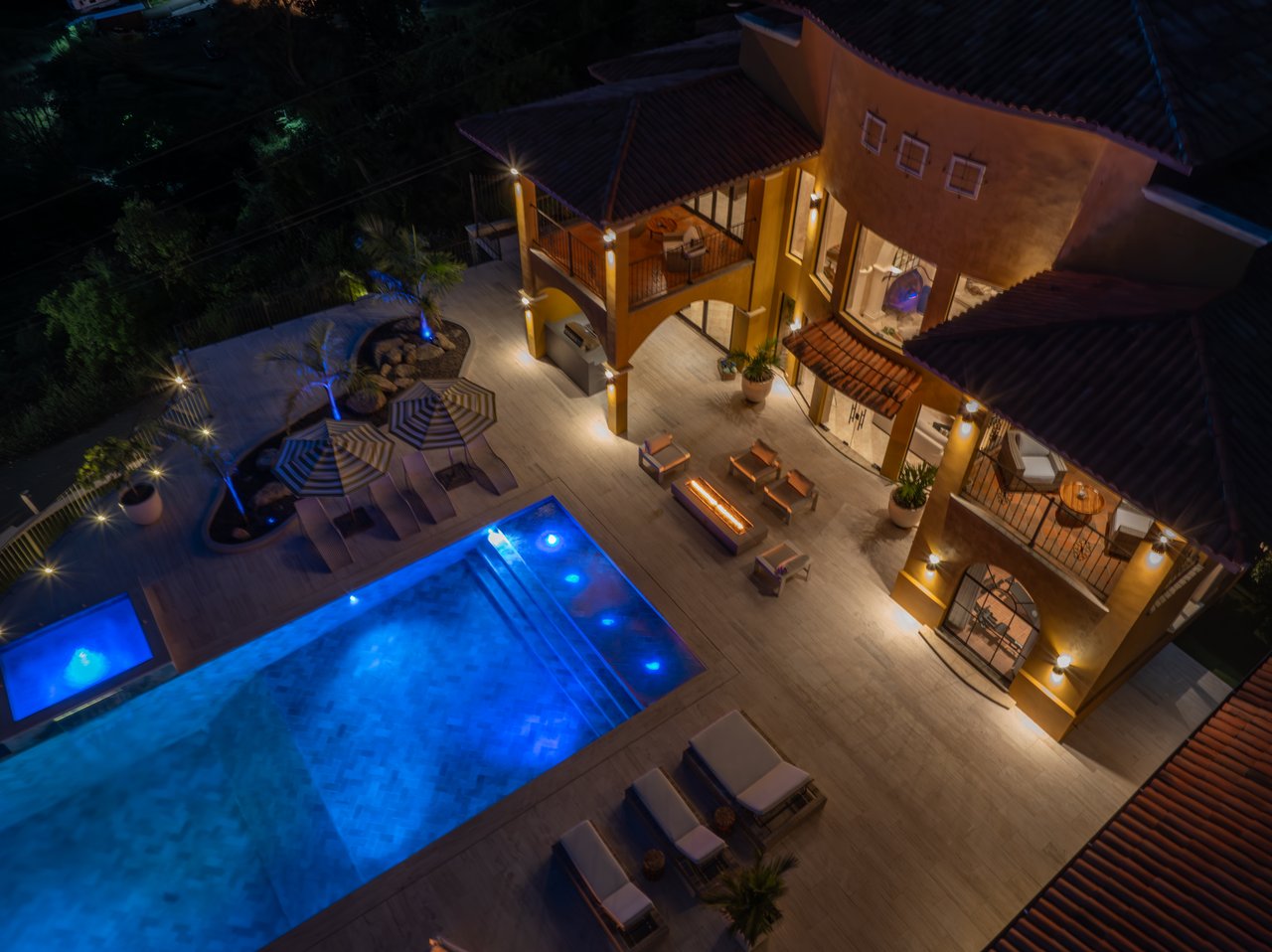 Casa Loro - Luxury Estate