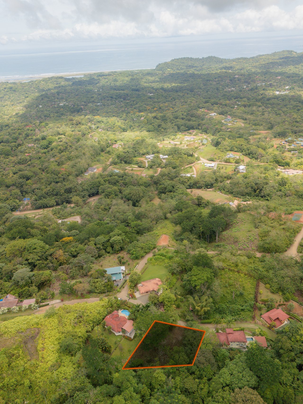 Build-Ready Lot for Sale in Ojochal – Palmera del Trópico Phase 9 | Gated Community, Nature & Beaches Nearby