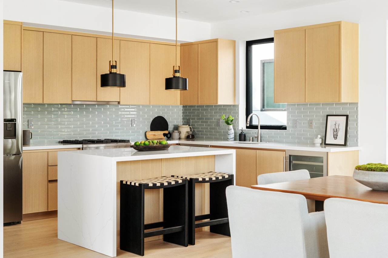 Ambrosia at Hillhurst