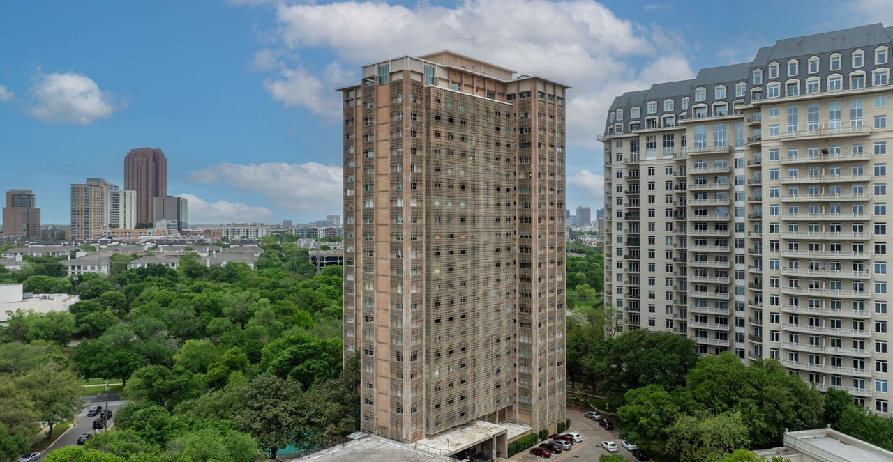 Grand Dame of Turtle Creek