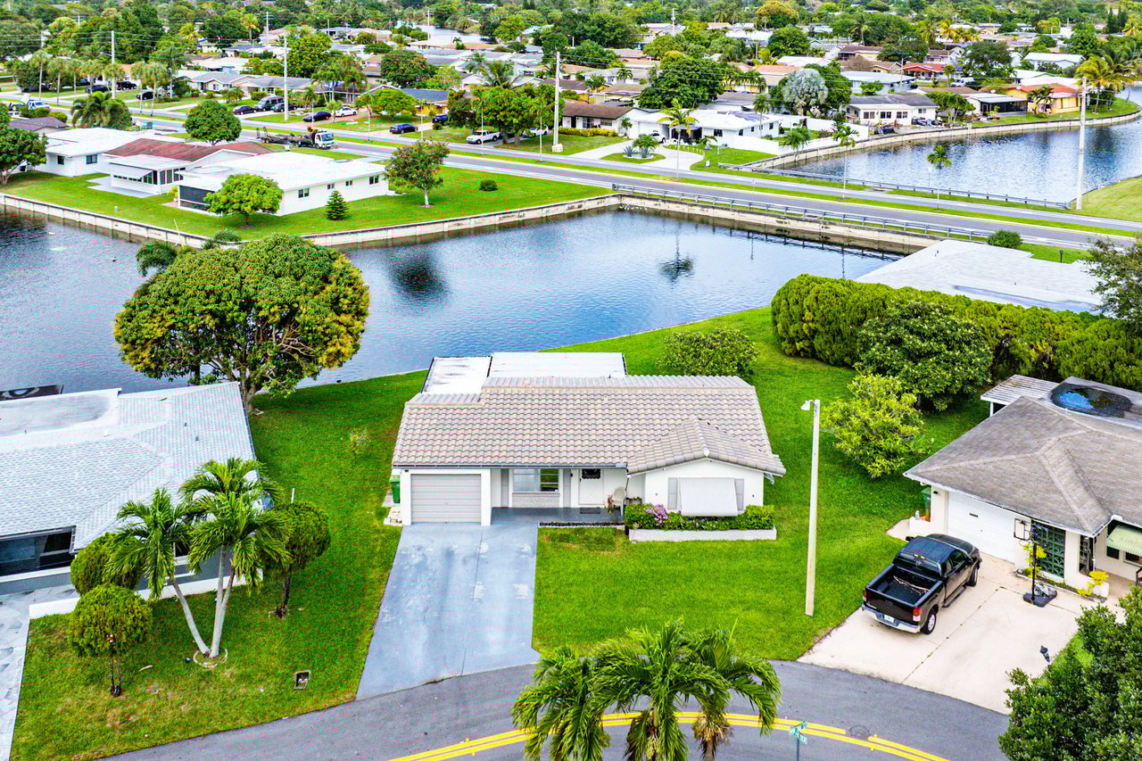 MAINLANDS OF TAMARAC LAKES