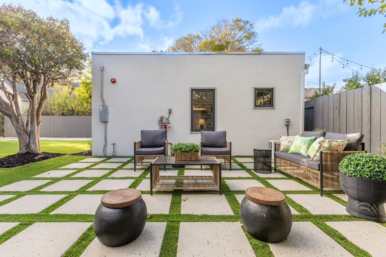 10 Channing Rd, Burlingame